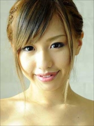彩音さくら＝如月莉亜