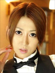 牧野つかさ＝山口梨恵子