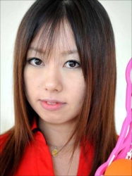 光矢れん＝小山藍
