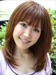 米倉真央＝沢田真菜