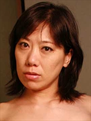 青田友里＝富沢芳恵