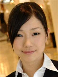 花田静香＝ゆうか