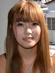 木下かおり＝橋本ゆか