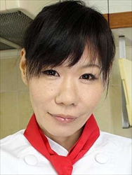 富岡りさこ＝春愛美＝春川愛美＝岡本久代＝松崎綾子