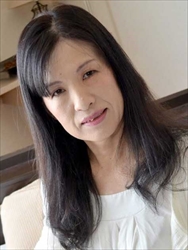 三崎かよ子＝盛川亜希代