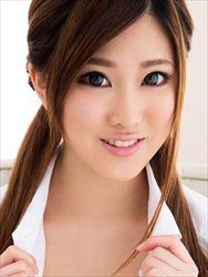 堀口真希＝本田瑠奈