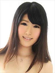 海野空詩＝中山あさ美