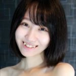 周亜里沙＝鈴川なな